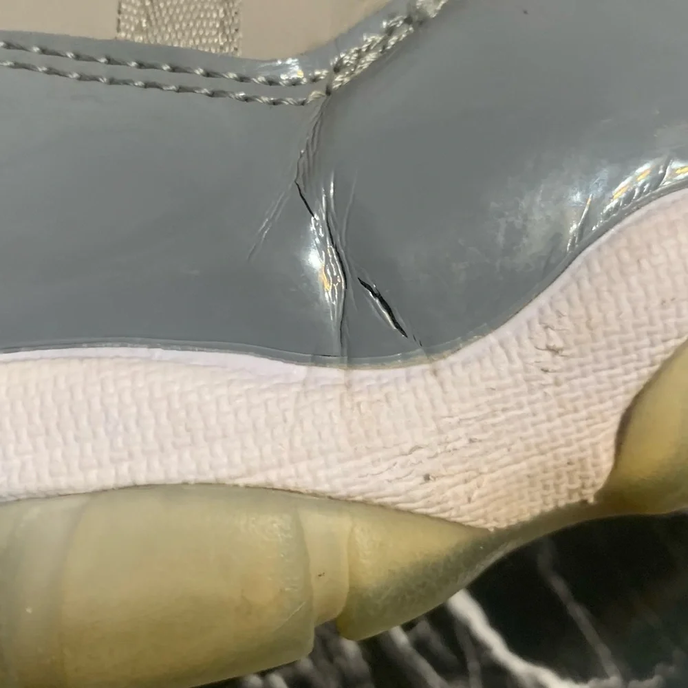 Air Jordan 11 Retro in Cool Grey Patent Leather